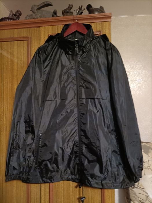Куртка легка  XL