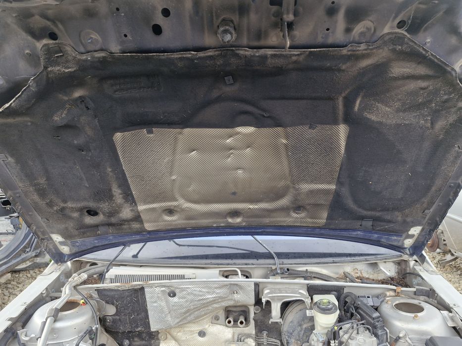 Шумка утеплювач капота Opel Astra H J Zafira  C Insignia Vectra C