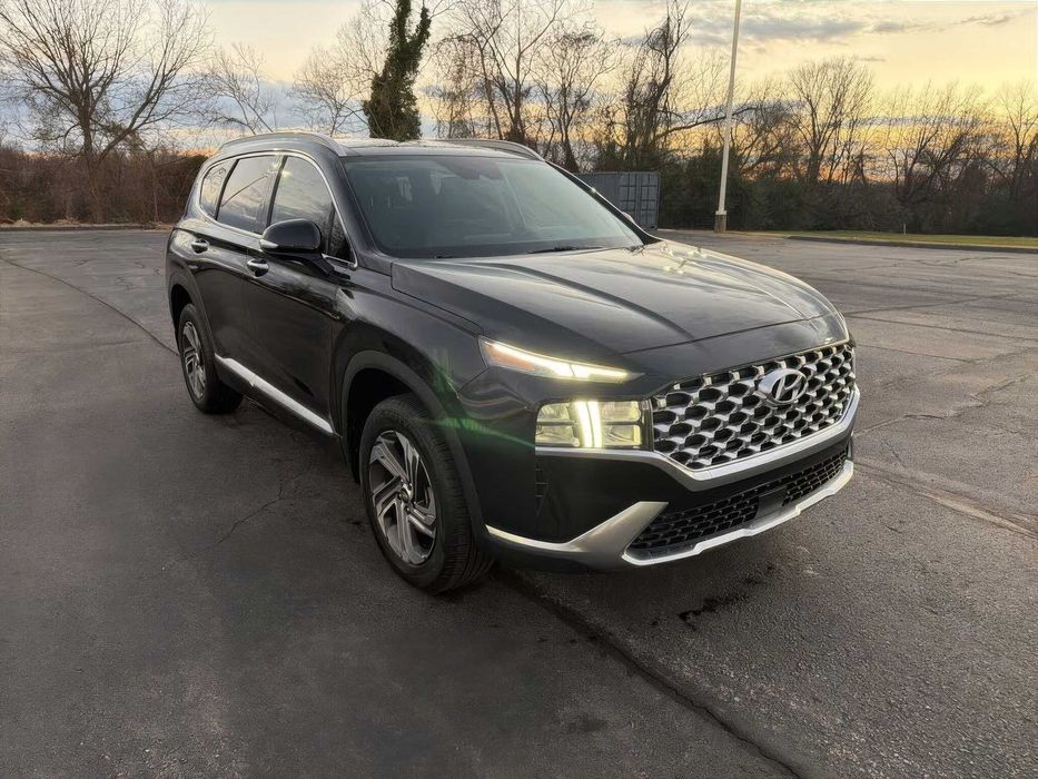 Hyundai Santa Fe Limited      2021