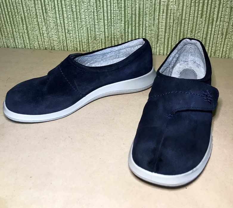 Замшеві туфлі мокасини на ліпучці на устілку 27-27,5 см