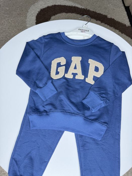 Костюм gap на хлопчика