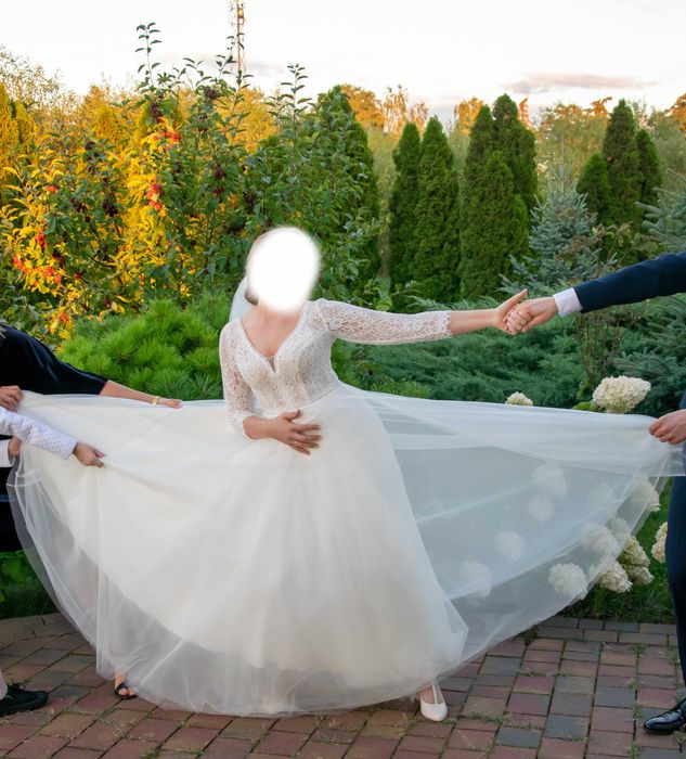 Suknia ślubna Agnes koronka