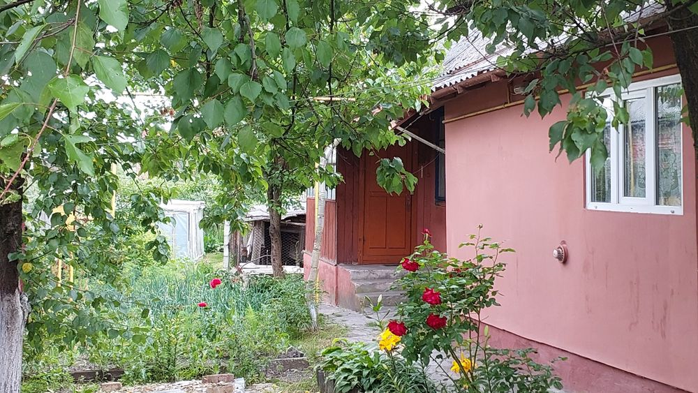 Продам частину будинку в м. Дубровиця!