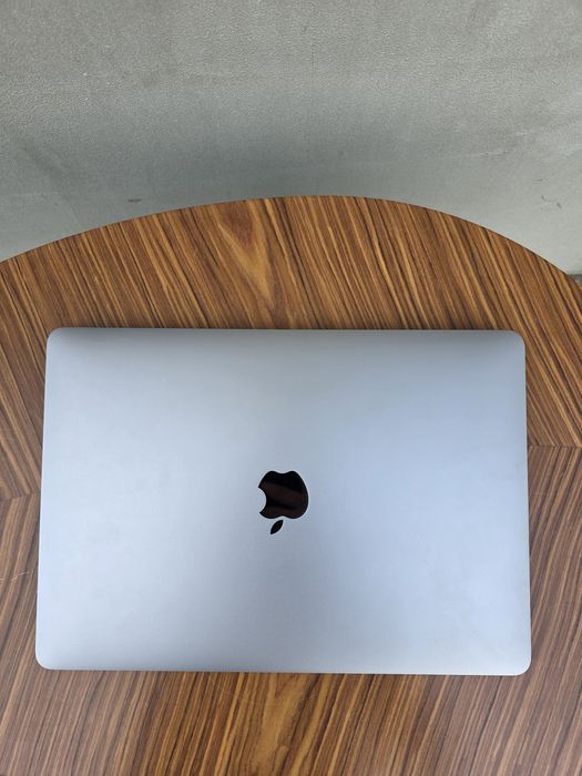 MacBook Air 13" Apple M1 2020 8GB