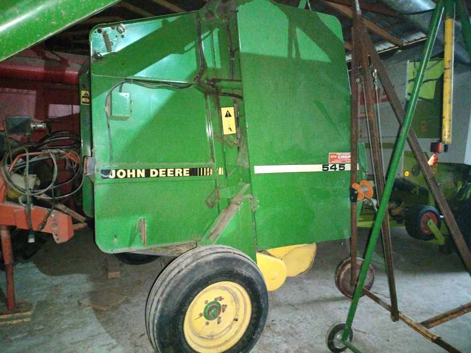 prasa John Deere 545
