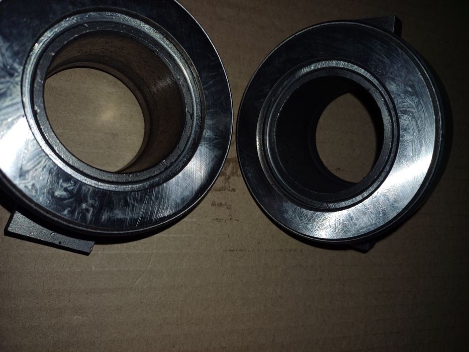 Продам подшипник вижимний з муфтою зил 130.131 нові