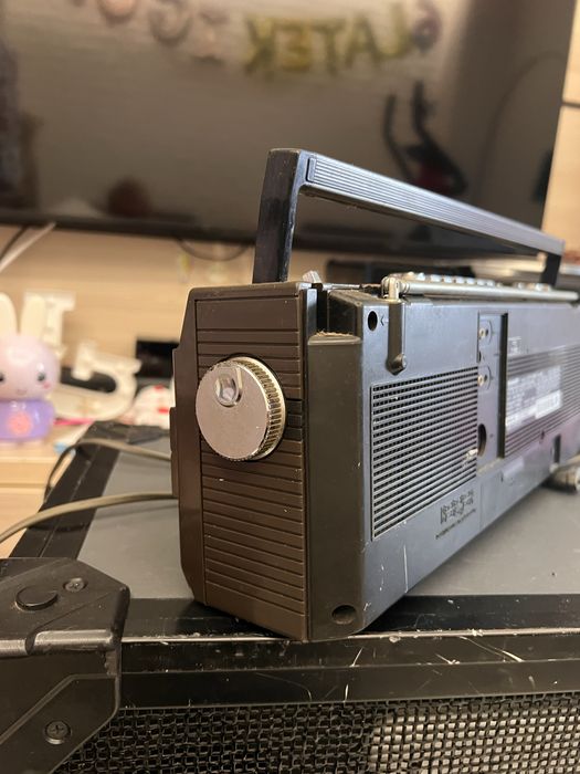 Radiomagnetofon Sharp  QT27