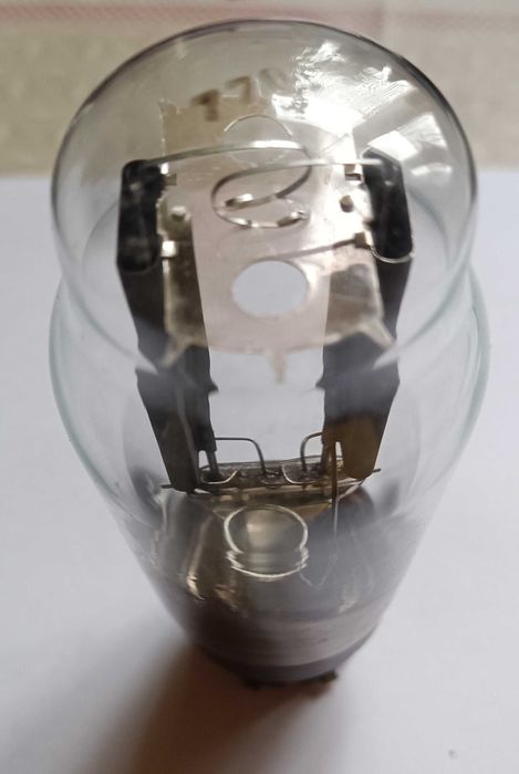 Lampa AZ1 polskiej produkcji zakładów TELAM