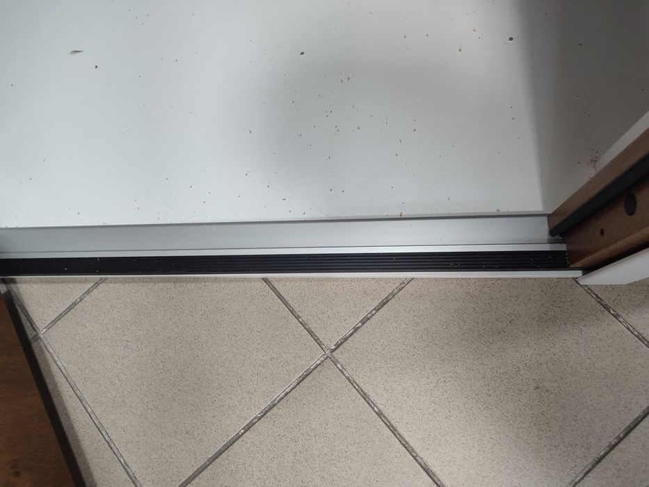 Drzwi zewnętrzne,stalowe,ciepłe gr.68mm 80lewe winchest