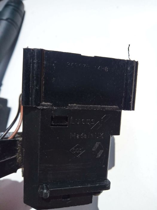 Перемикач поворотів  Рено RENAULT