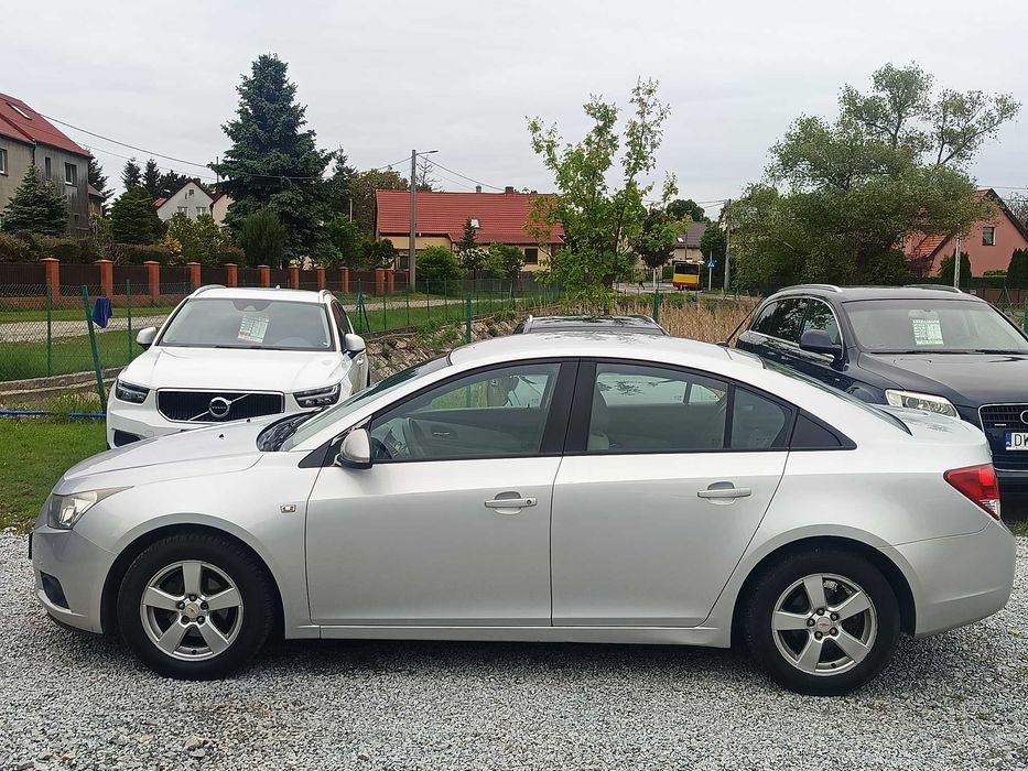 Chevrolet Cruse 1.6 Benzyna