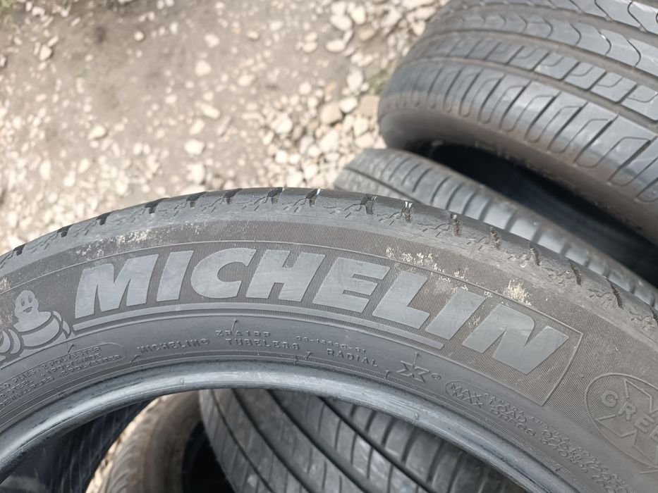 Автошини 245x50r19 Michelin літо з Германії  rum flat