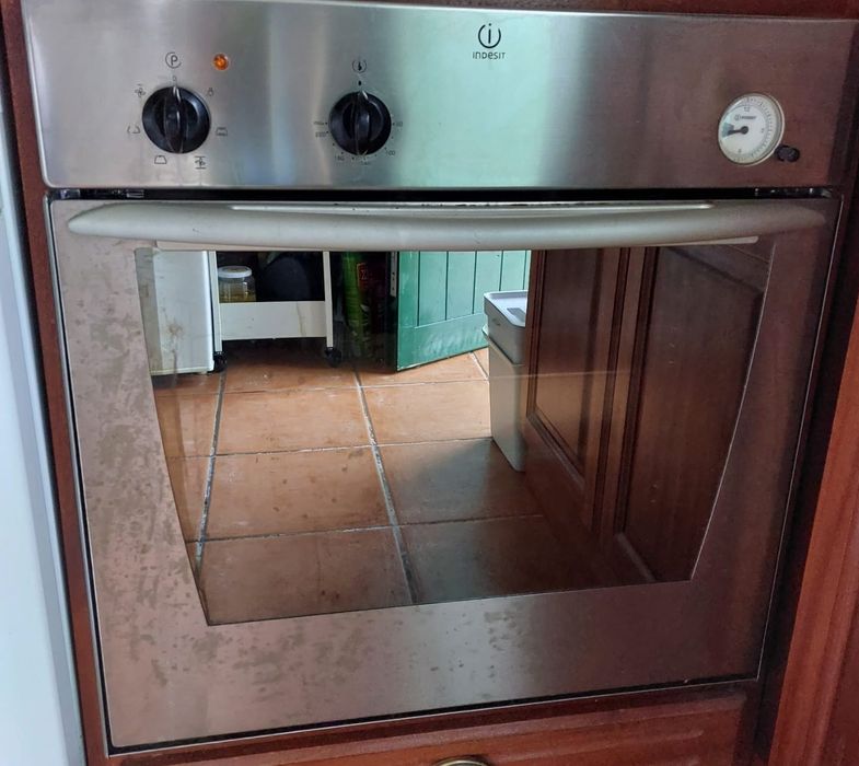 Forno de encastrar - INDESIT