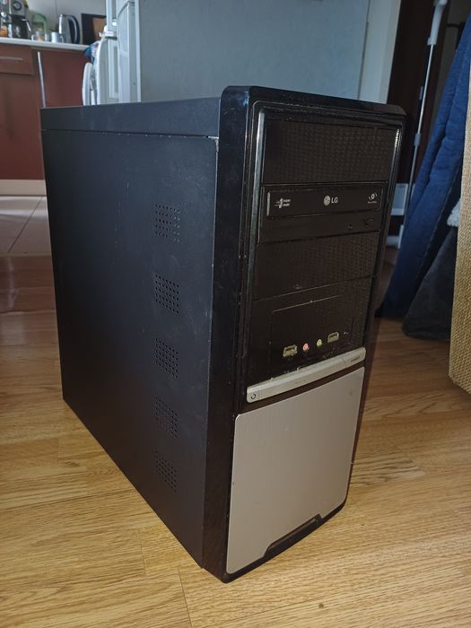 Корпус для компютера