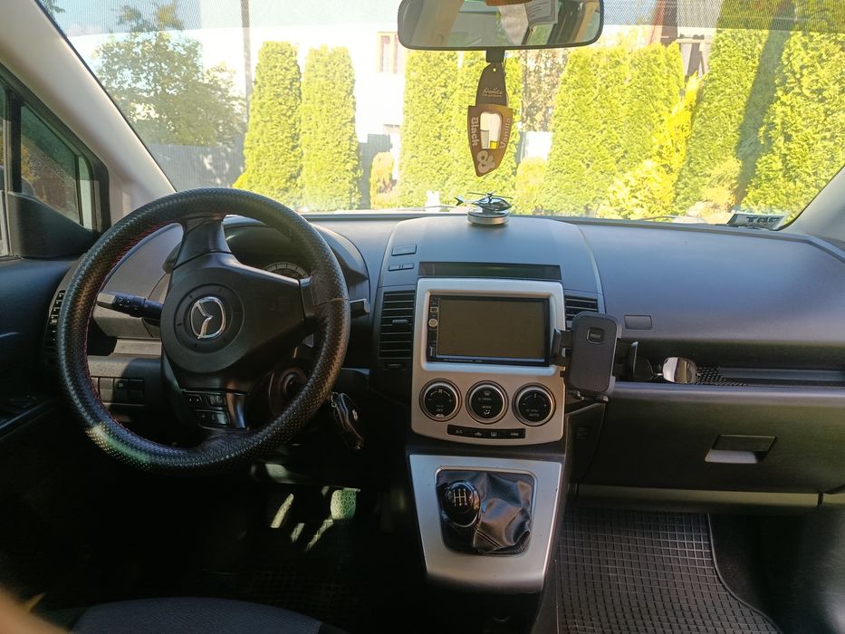 Mazda 5 мінівен 1.8 бендзин, 7 місць