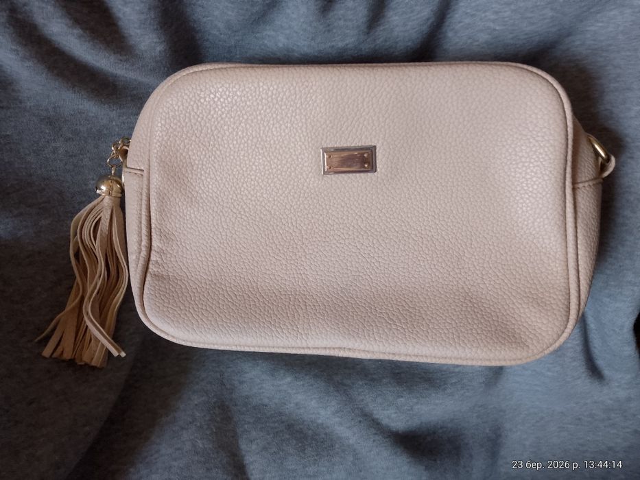 Сумочка жіноча шкіряна