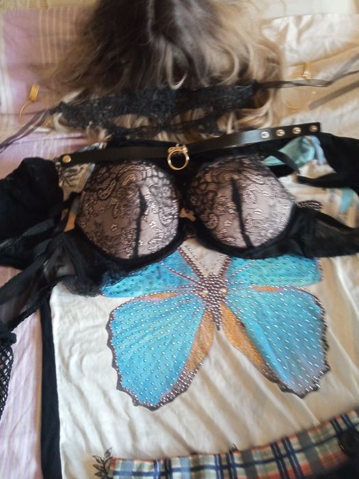 Игровой эротический костюм черный