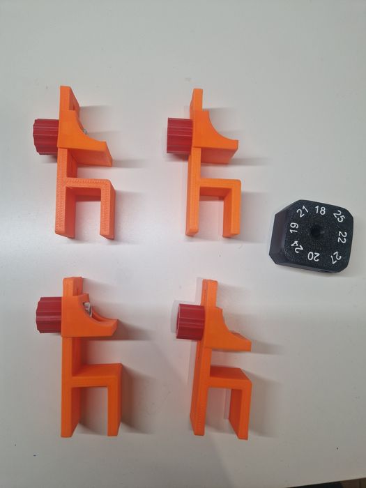 Zestaw 4szt  do trasowania z kostką