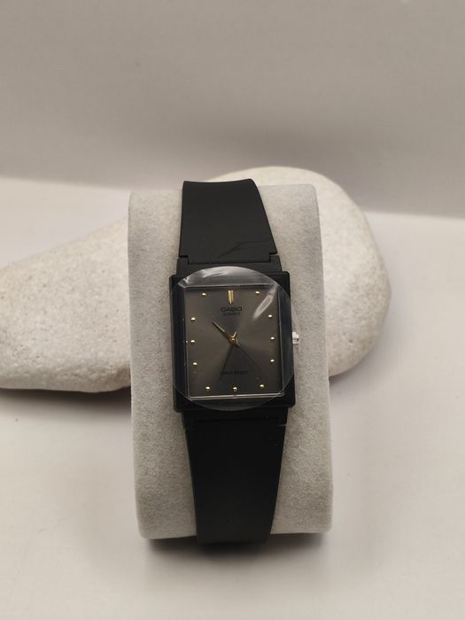 Zegarek Damski Casio Nowy