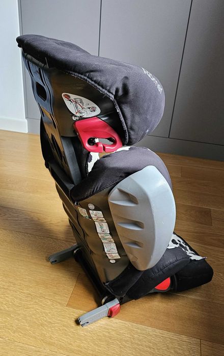 Fotelik samochodowy Britax Römer Kidfix SICT – 15–36 kg krowa