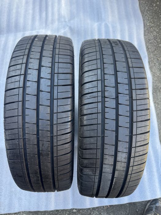 215/65R16C 109/107T Vredestein Comtrac 2