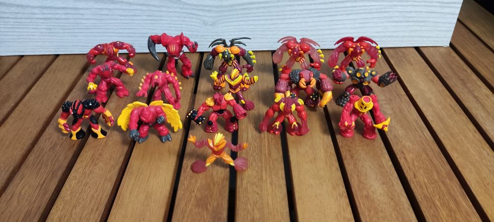 Gormiti figuras e playset