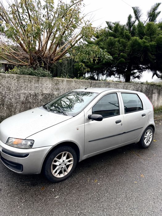 Fiat Punto Gasolina Económico - 1.2 16V ELX