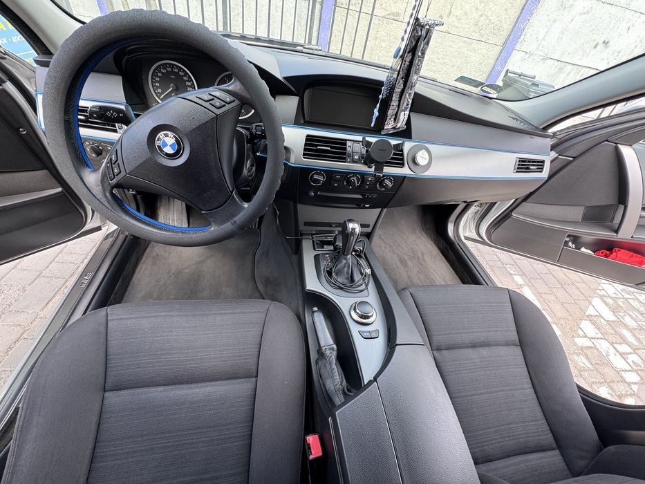 Продам BMW Е61 520d 2007року