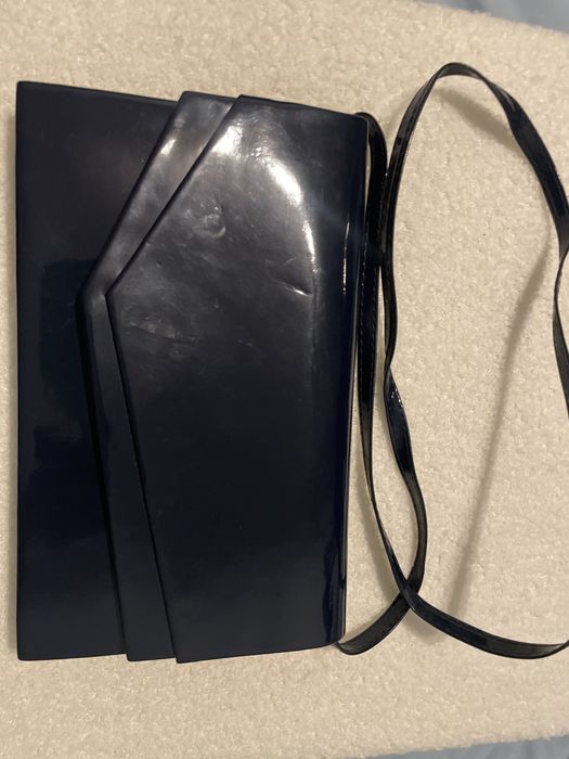 Torebka kopertówka wizytowa lakierkowana