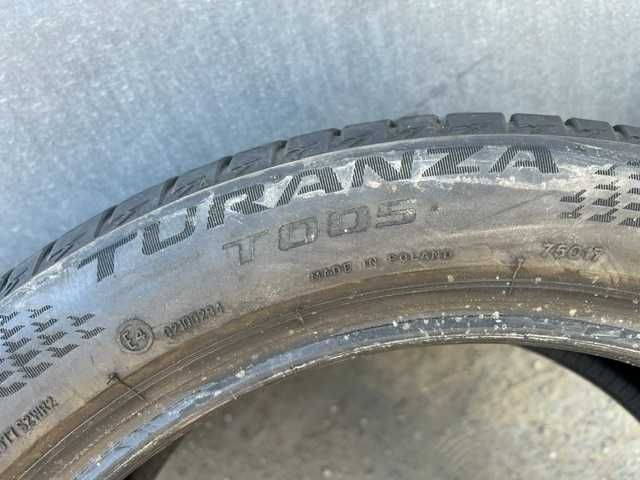 Komplet opon letnich 245/45R18 Bridgestone