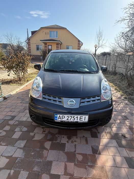 Продам автомобіль Nissan Note 2008 р