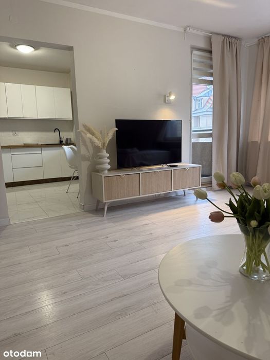 Słoneczne mieszkanie 38,7m² z dużym balkonem i piwnicą na Wildzie