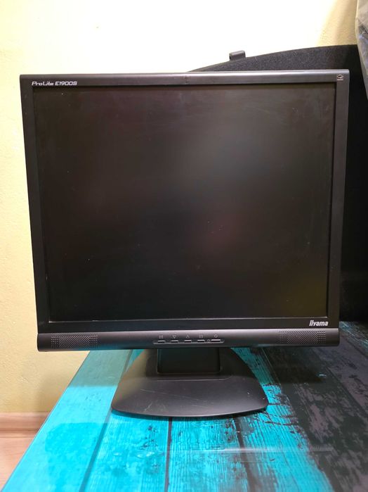 Monitor IIyama 1900S sprawny