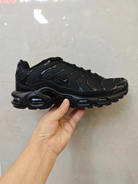 Buty meskie Nike_MAX_TN Czarny R.37.5