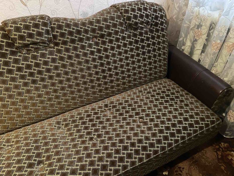 Продається диван-книжка