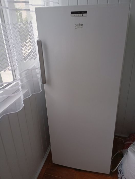 Морозильна камера БЕКО