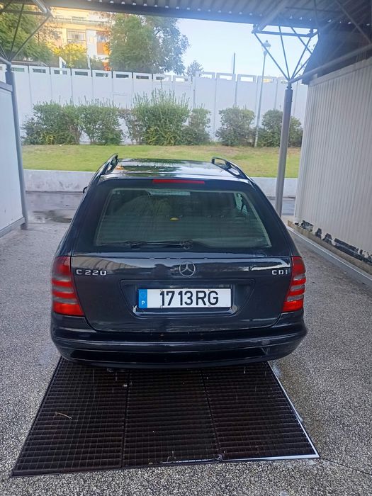 Mercedes C 220 143 CV — photo 4