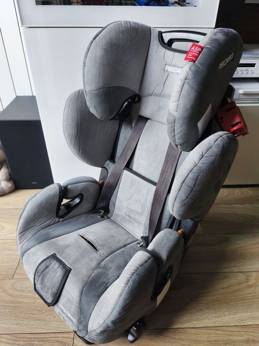 Fotelik samochodowy Recaro od 15 do 36kg