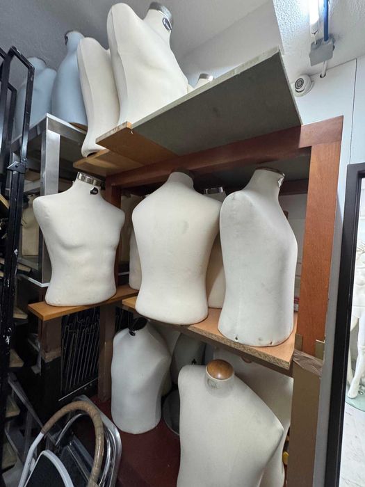 Bustos Homem e Senhora com pés, vários modelos