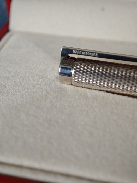 Caneta S.T.Dupont Nouveau Classique Ouro(anos 90),com Hallmark e Caixa