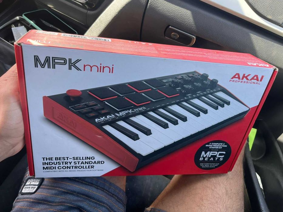 Piano/Teclado MKP Akai mini 25 teclas