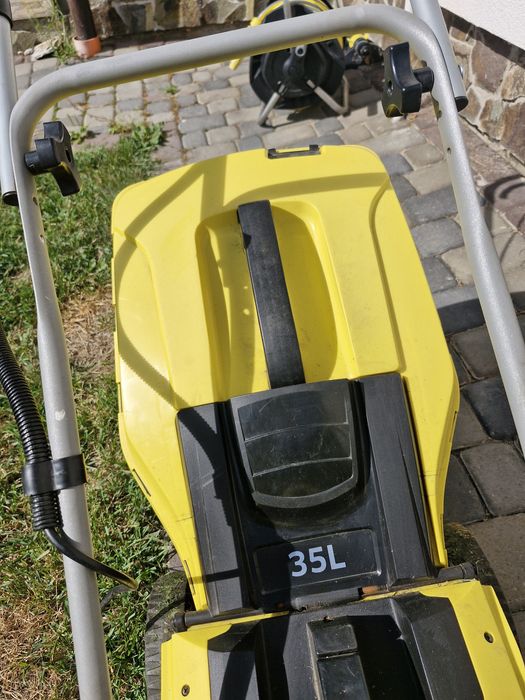 Акумуляторна газонокосарка Karcher