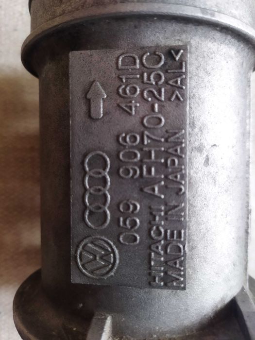 Расходомер воздуха 059 906 461D AUDI VW.