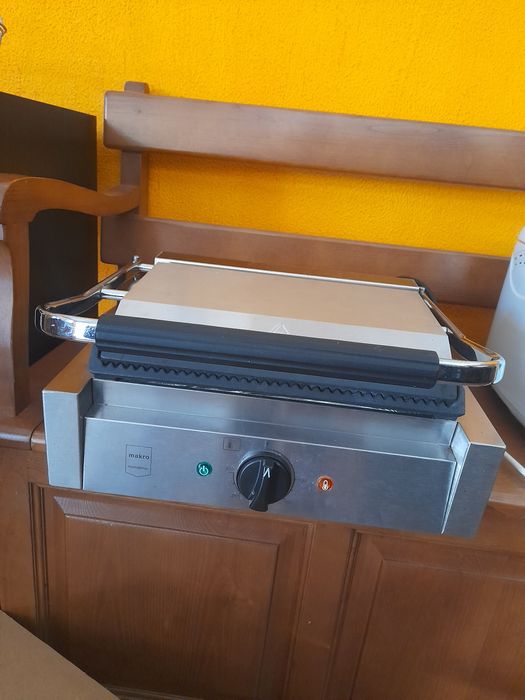 Grelhador de contacto Makro profissional