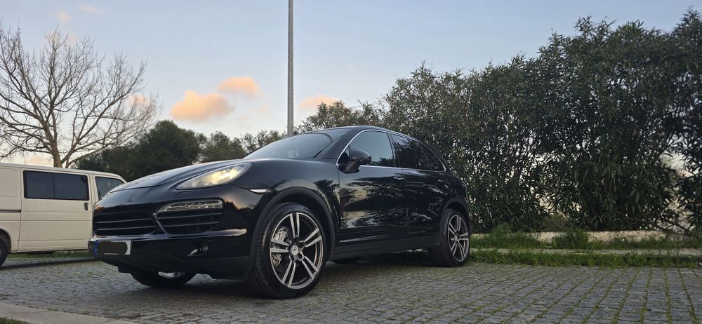 Porsche Cayenne ll S hybrid super preço
