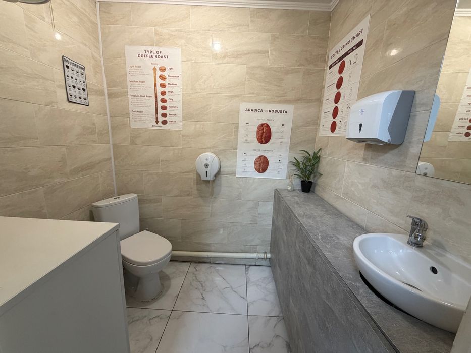 Продаж комерційного приміщення 30 м2 Рясне-2