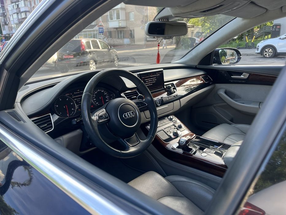 Audi A8 2010 VIN WAUZZZ4H5BN009118 фото оголошення 12 з 24