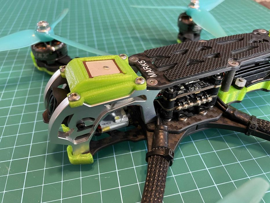 Dron FPV GEPRC Mark 5, analog. Gotowy do lotu.