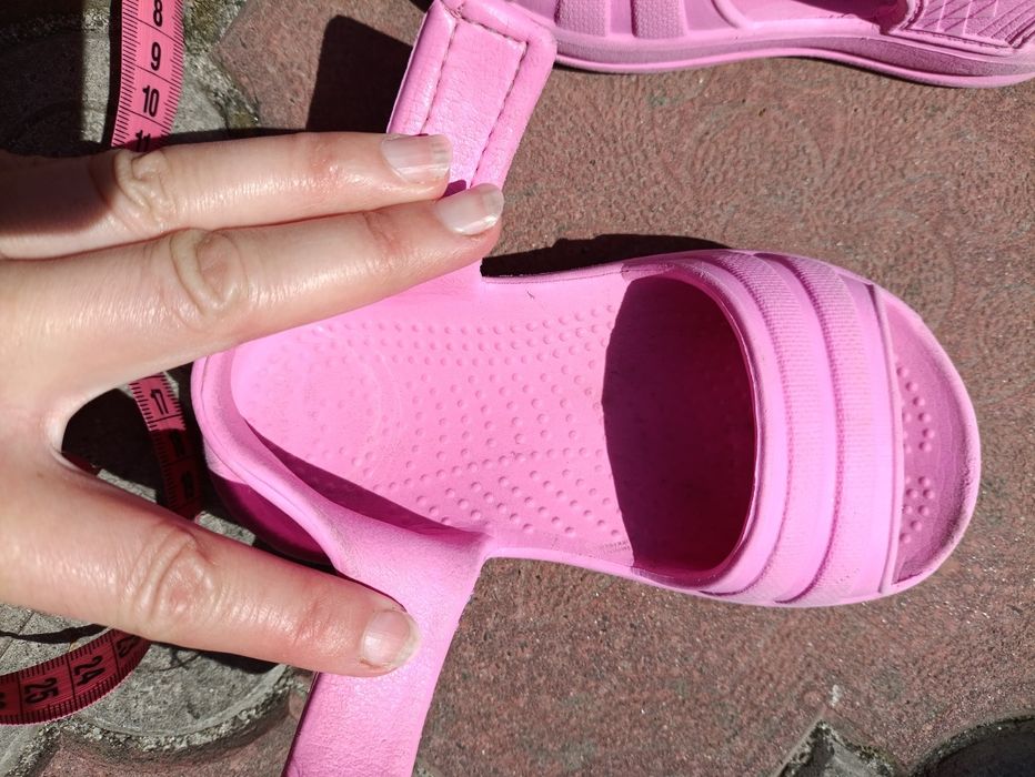Дитячі босоніжки, пінка