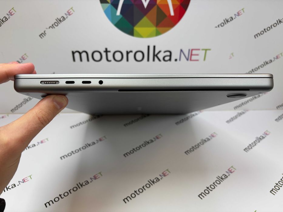 MacBook Pro 16 M1 Pro 10CPU/16GPU 32RAM 512SSD 344 цикла (86%) №3